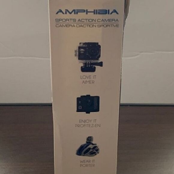 Amphibia Waterproof CameraWaterproof up to 30 M - Picture 2 of 6